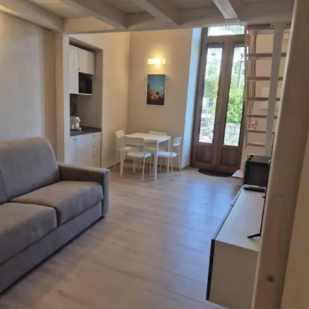 Casa Favi Civico 12